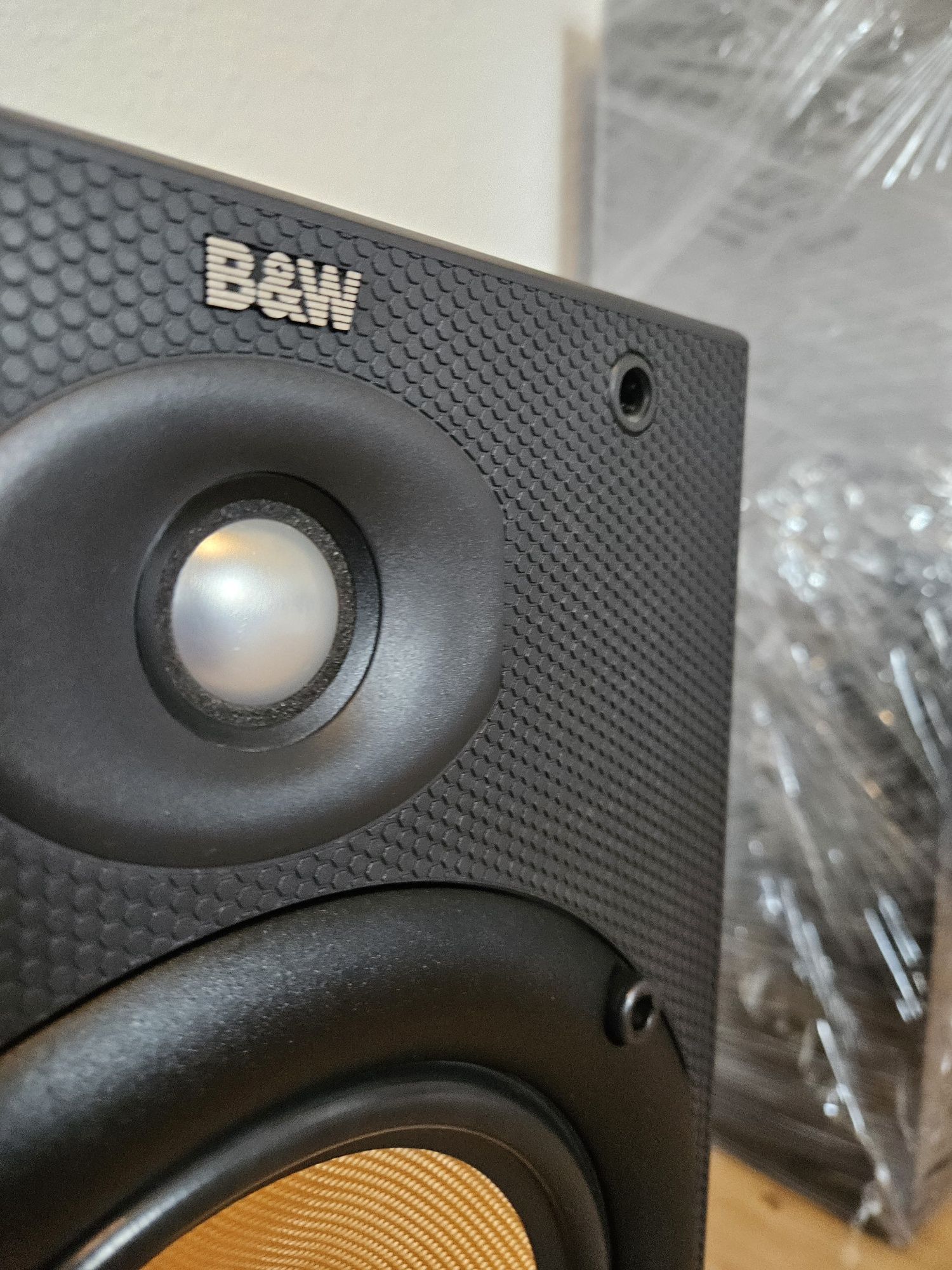Bowers&Wilkins B&W DM602 S2