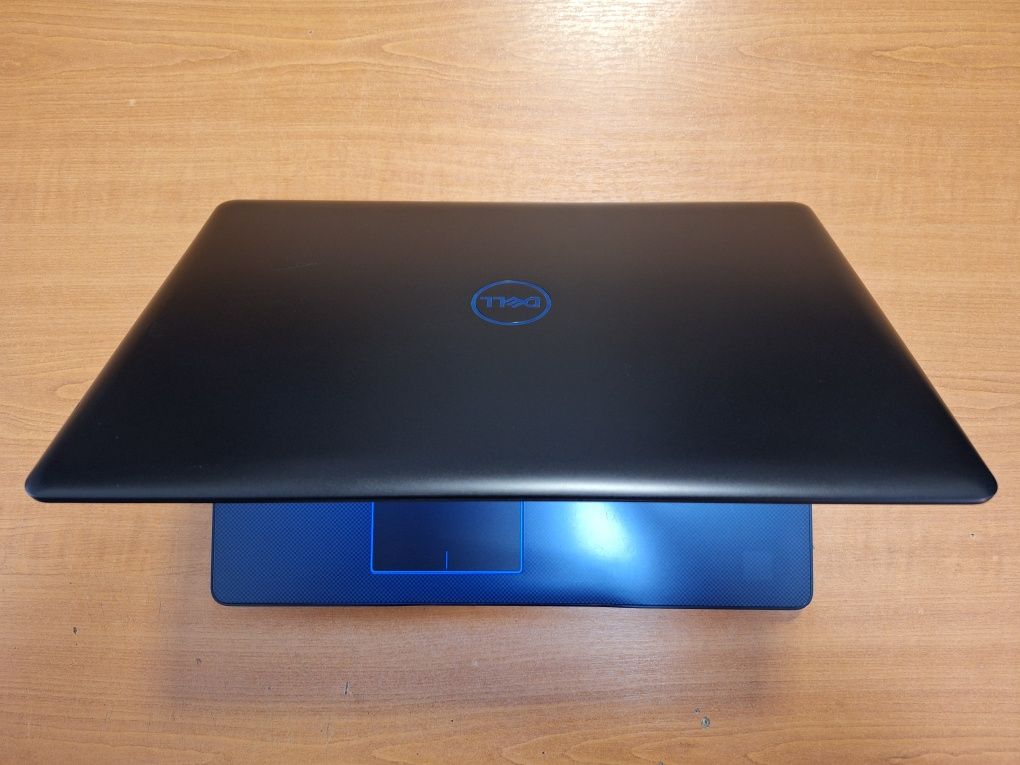 Dell Inspiron G3 17 3779 i5-8300H GTX 1060 6Gb DDR4 16Gb SSD + HDD
