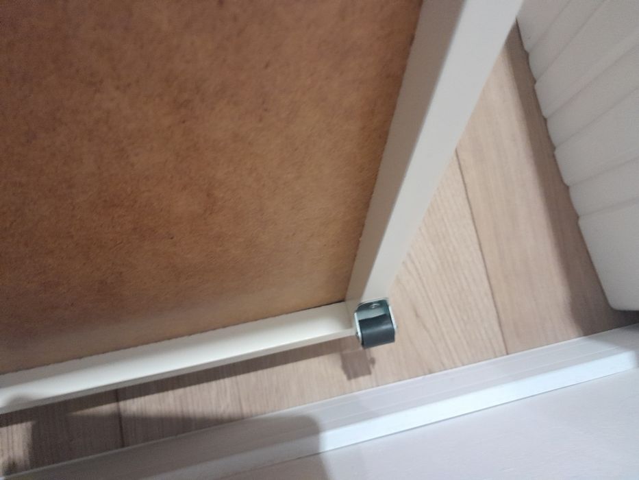 Szuflada pod łóżko dziecięce