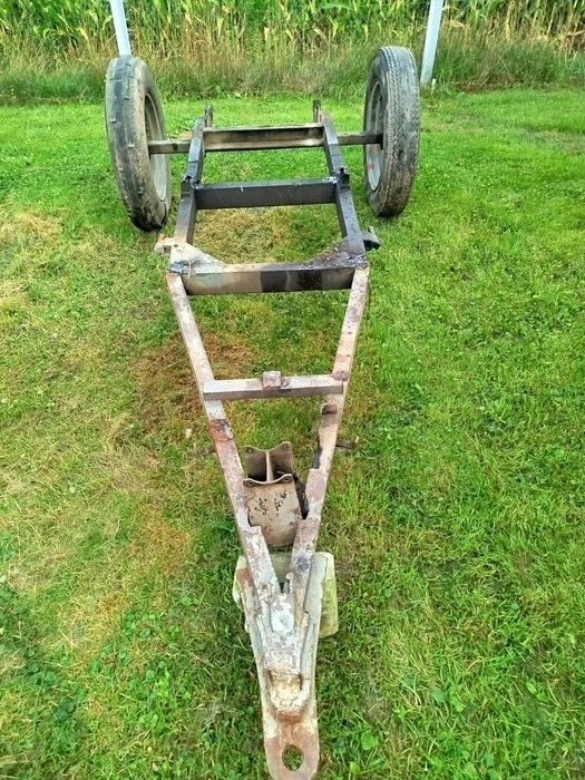 Rama z osią przyczepy pod mauzer