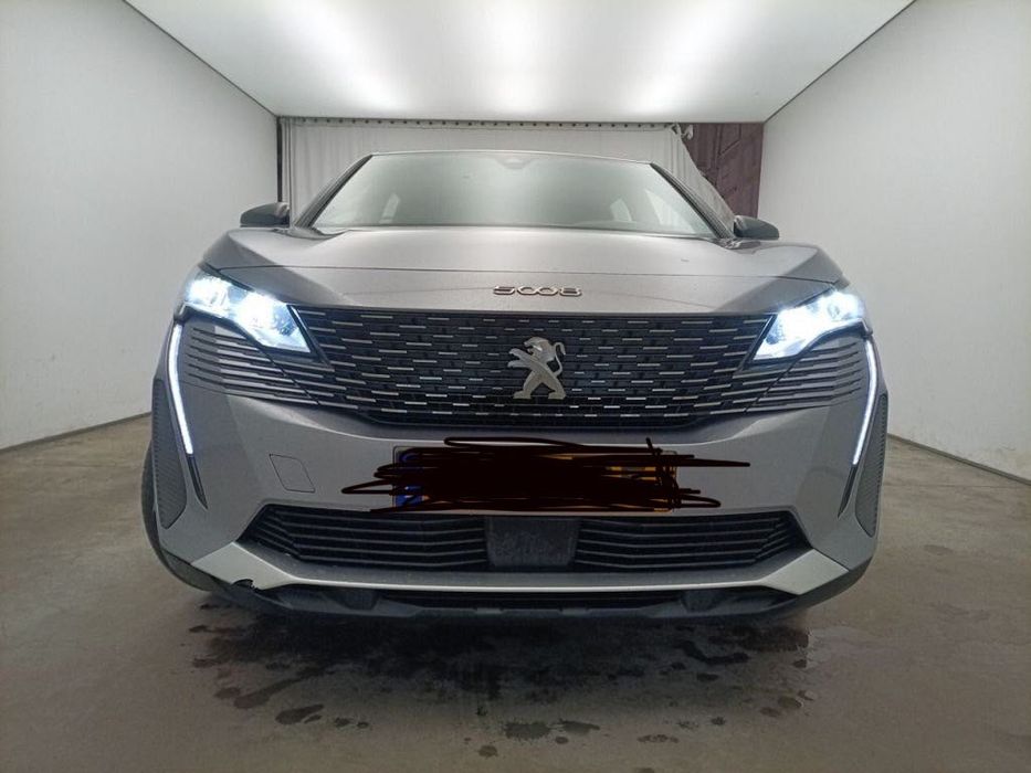Peugeot 5008 -1.5 HDI Active Pack - Diesel - Automatic - 130 hp