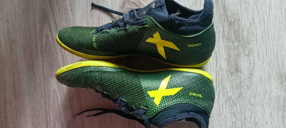 Halówki adidas rozmiar 40,2/3