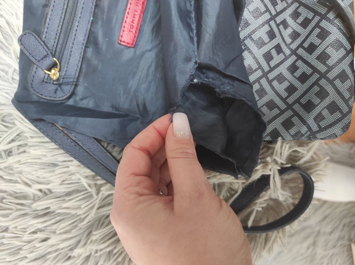 Tommy Hilfiger torebka listonoszka damska