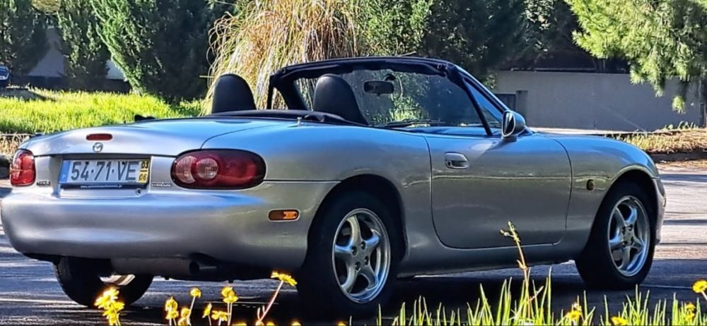 Mazda MX5 Nardi Nacional 27.300 Kms