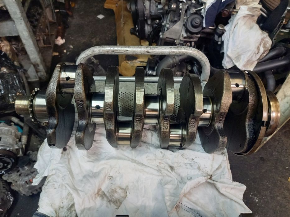 Wał korbowy 1.9 tdi vw golf skoda Leon nominał