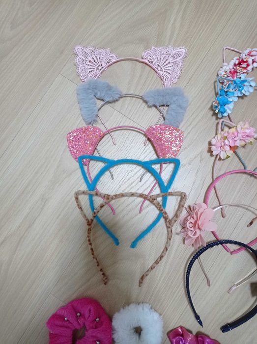 Zestaw opasek i gumek do włosów