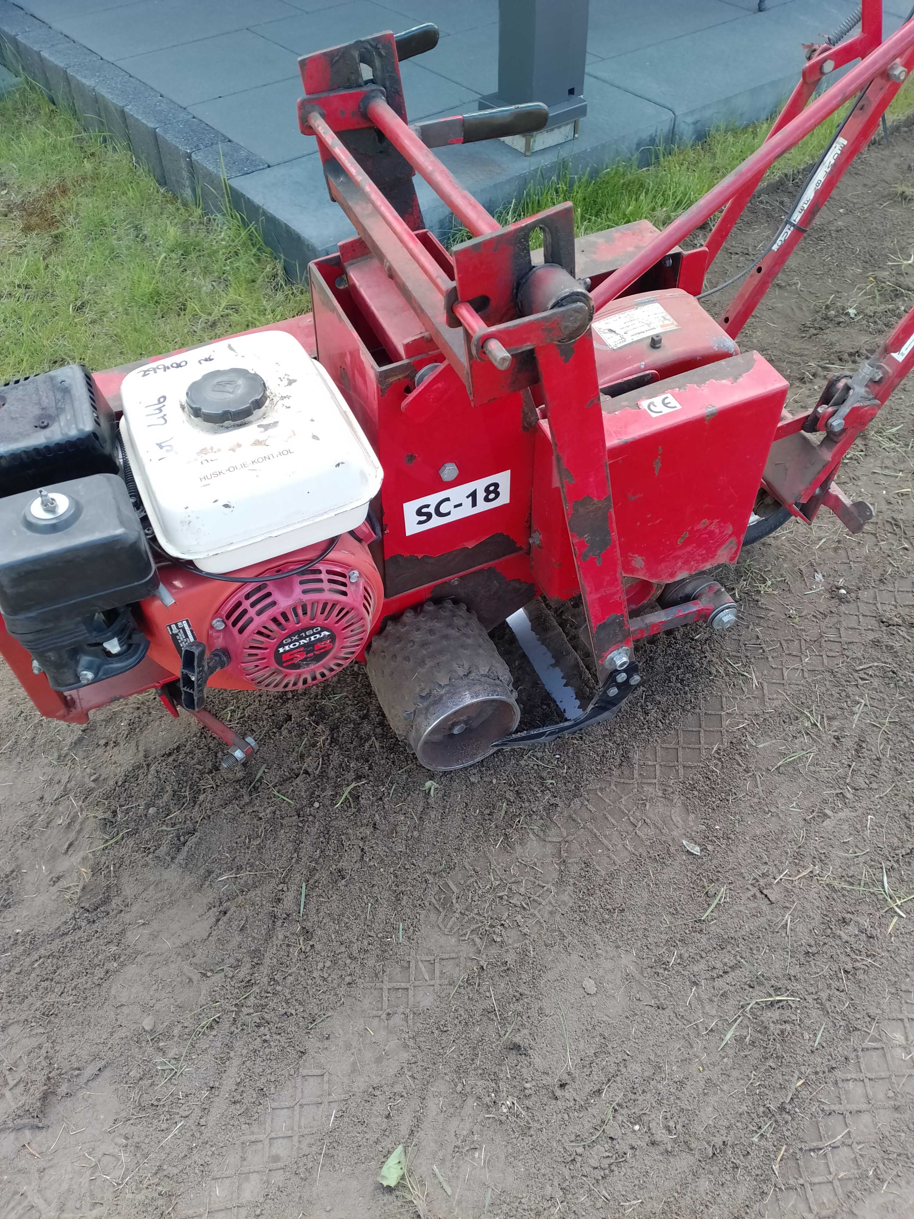 Wycinarka do trawy Podcinarka do darni nóż 45 cm silnik 5,5 KM Honda