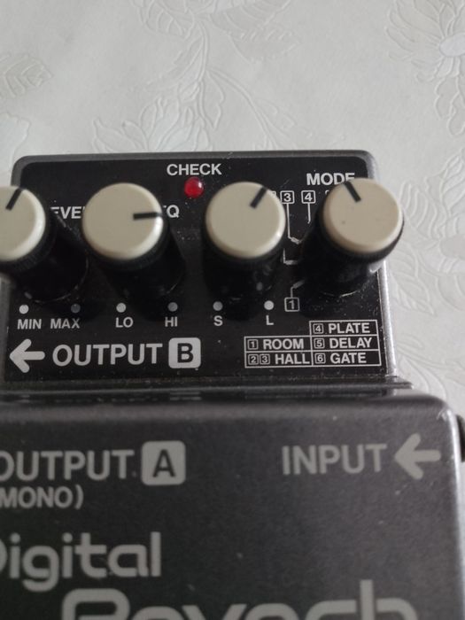 Rv-2 Boss delay plate gate