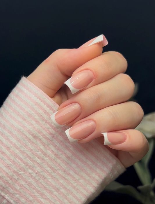 Манікюр Чернігів