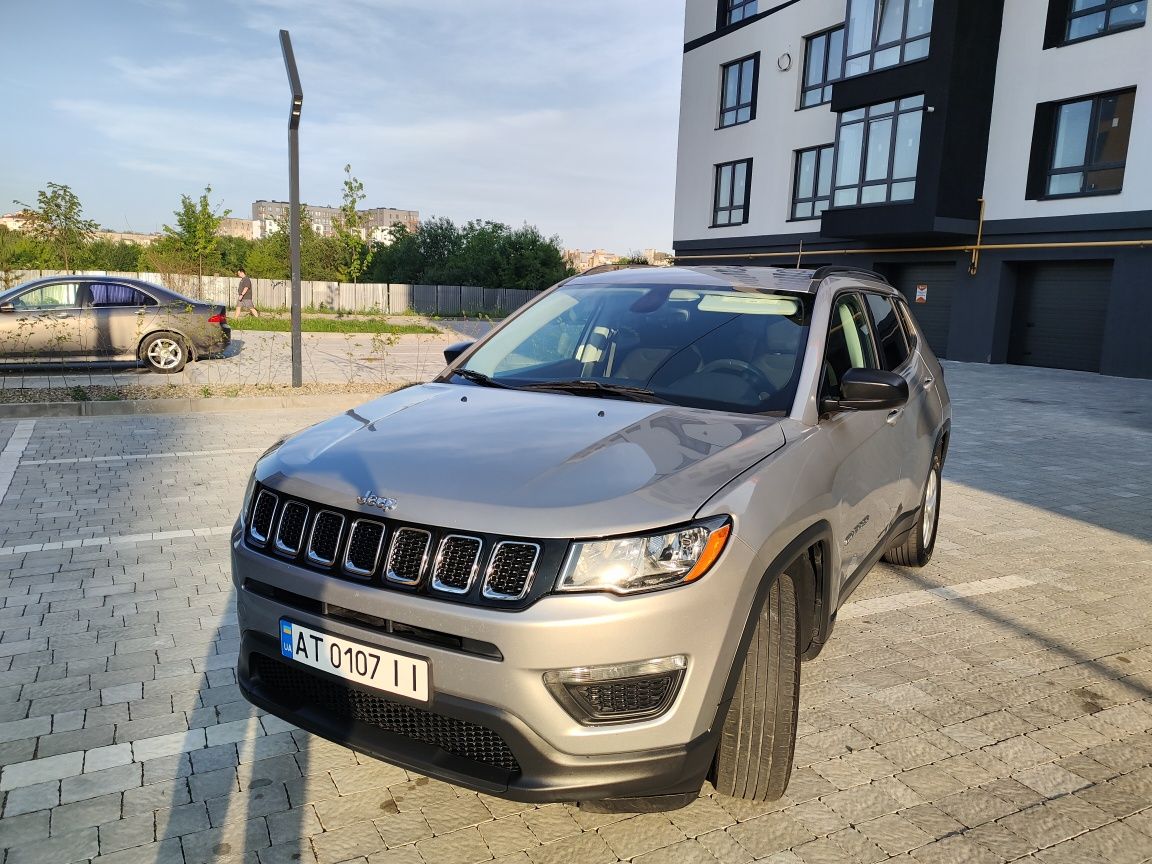 JEEP COMPASS 2018 року