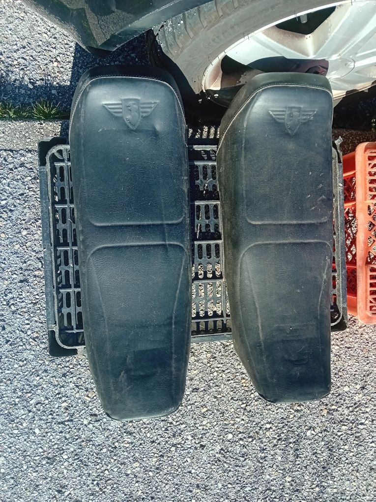 4 bancos para motorizada antiga XF25 Provenientes de Stock antigo
