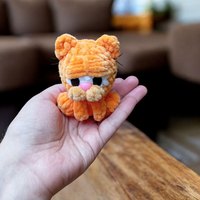 Kot Garfield na szydełku amigurumi handmade