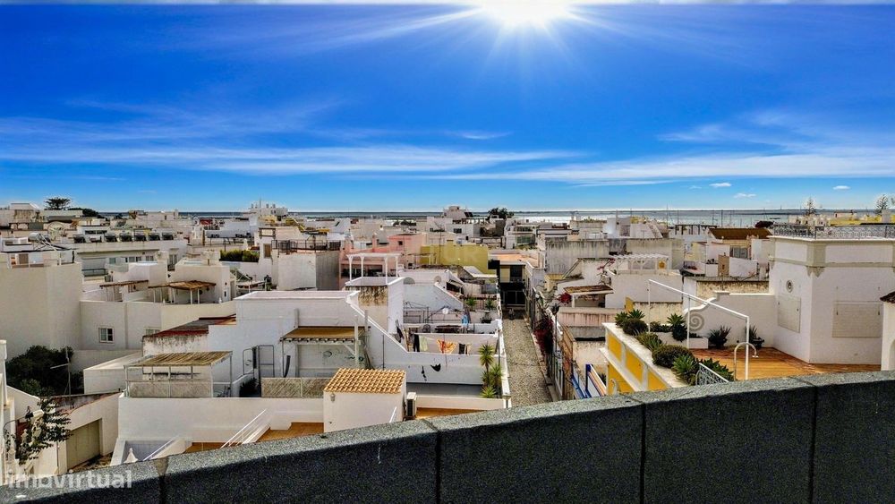 Apartamento T3 totalmente renovado na baixa de Olhão