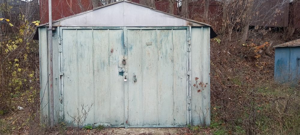 Продам металевий гараж