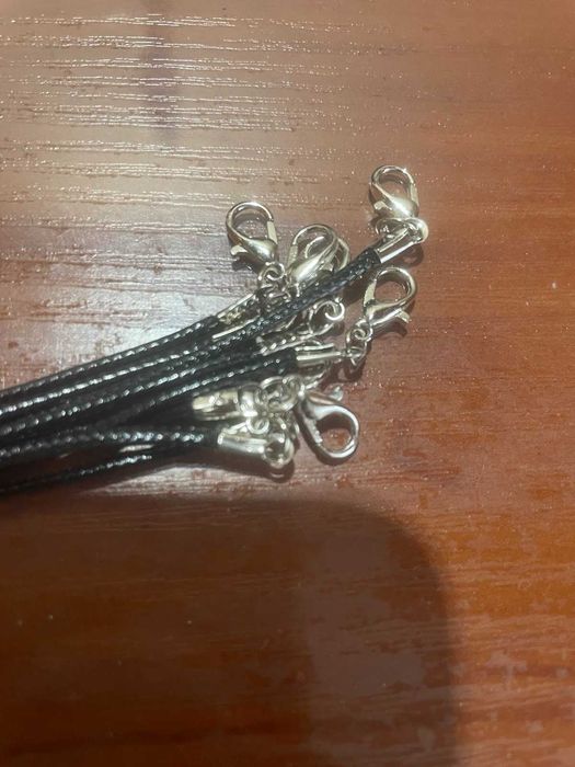 Шнурки черные для подвесок,крестиков 50 см.