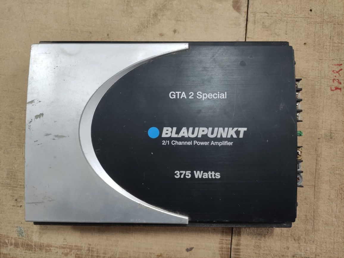 Amplificador blaupunkt 375W