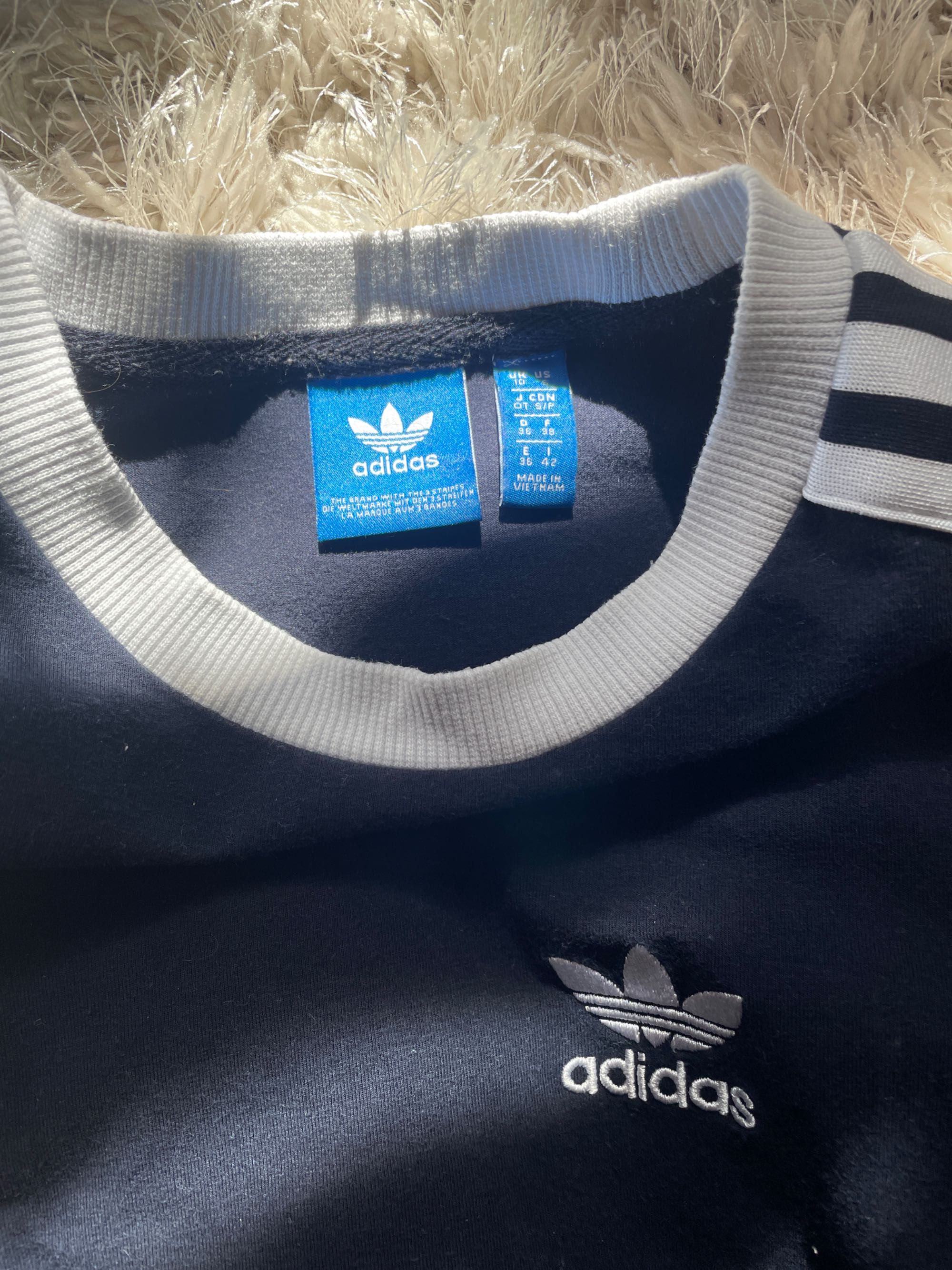 Granatowa bluza Adidas S