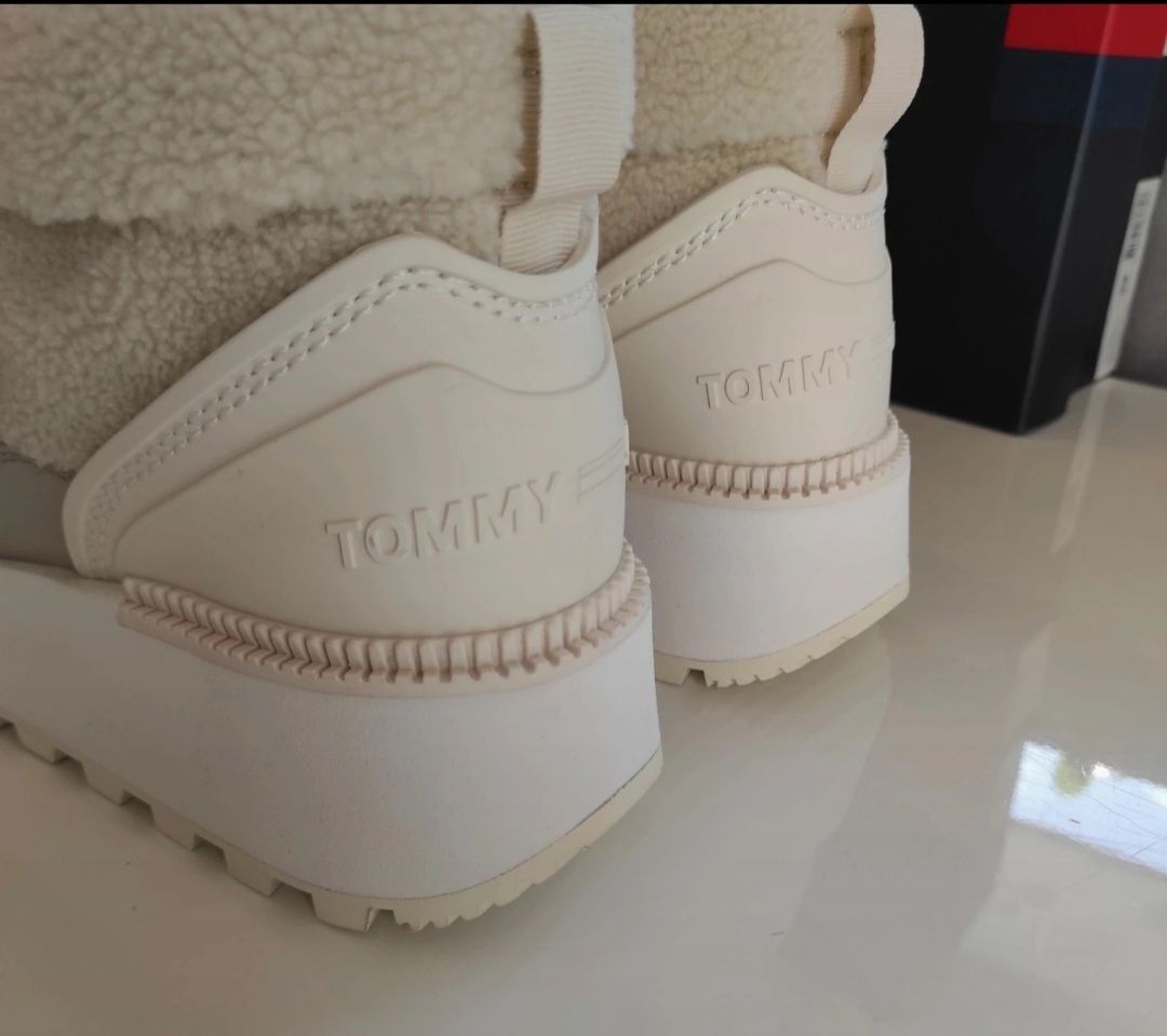 buty zimowe śniegowce sneakersy Tommy Hilfiger