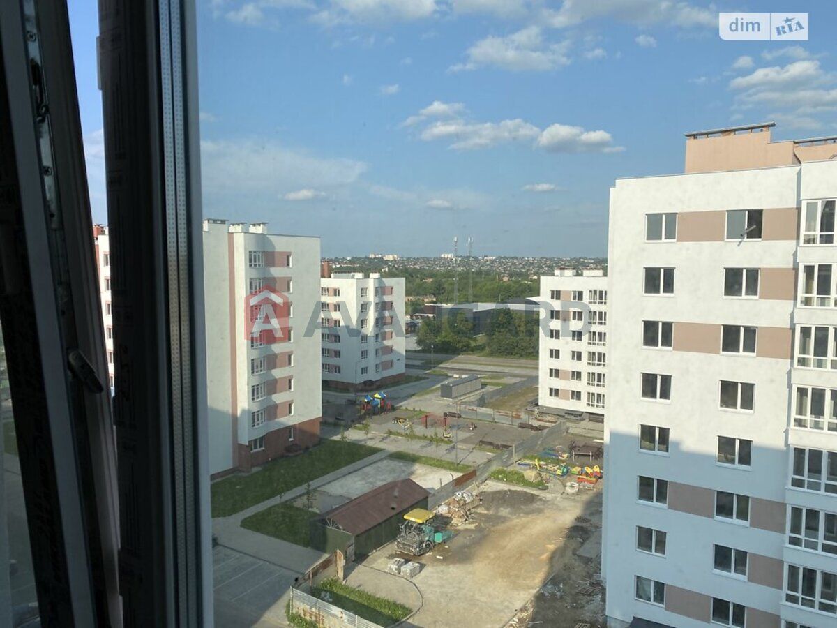 Ппростора 3-кімнатна квартира. вул.Олександрівська 7