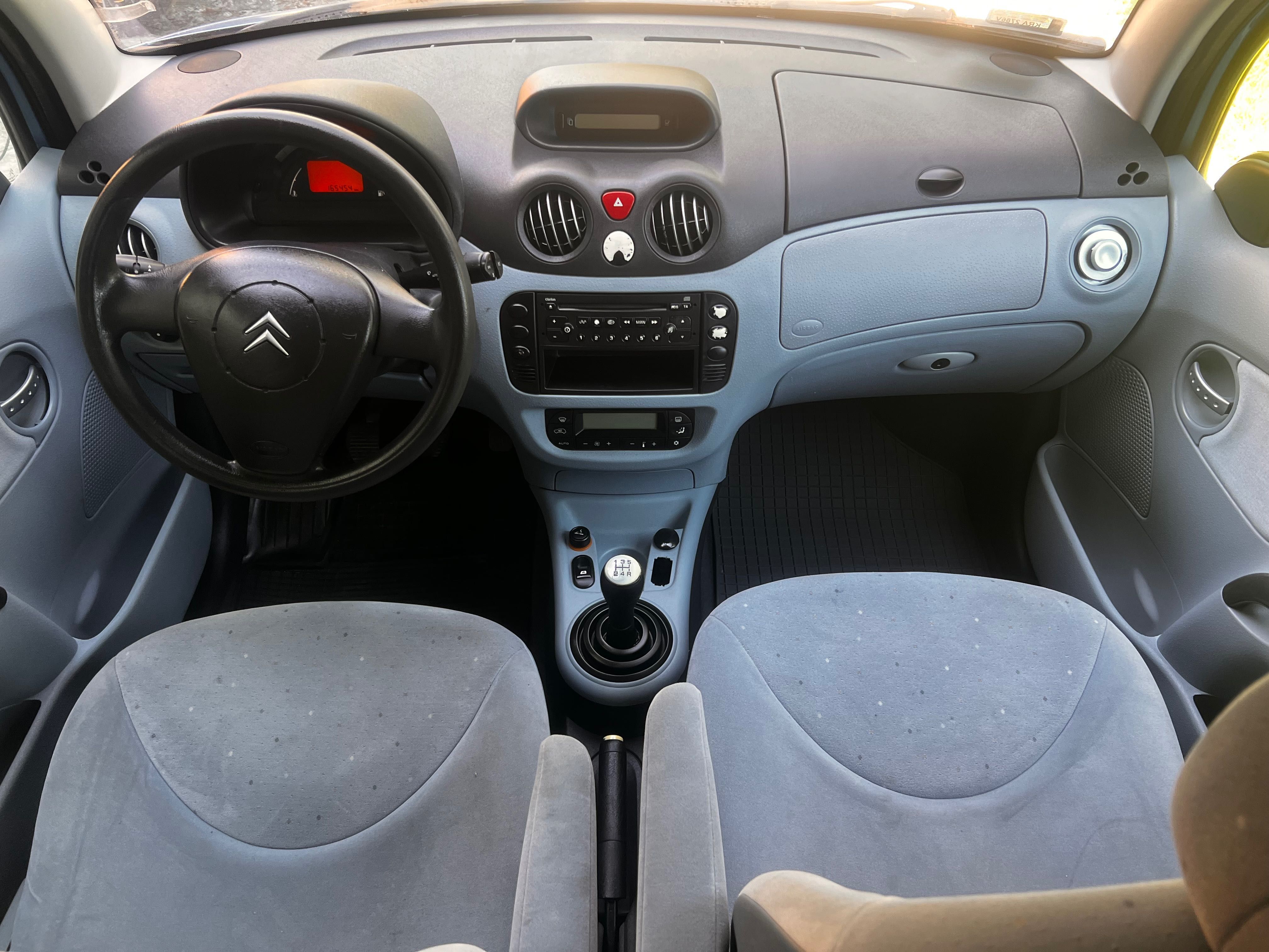 Citroen C3 1.4 Benzyna;Climatronic,Piękny środek,Mały przebieg