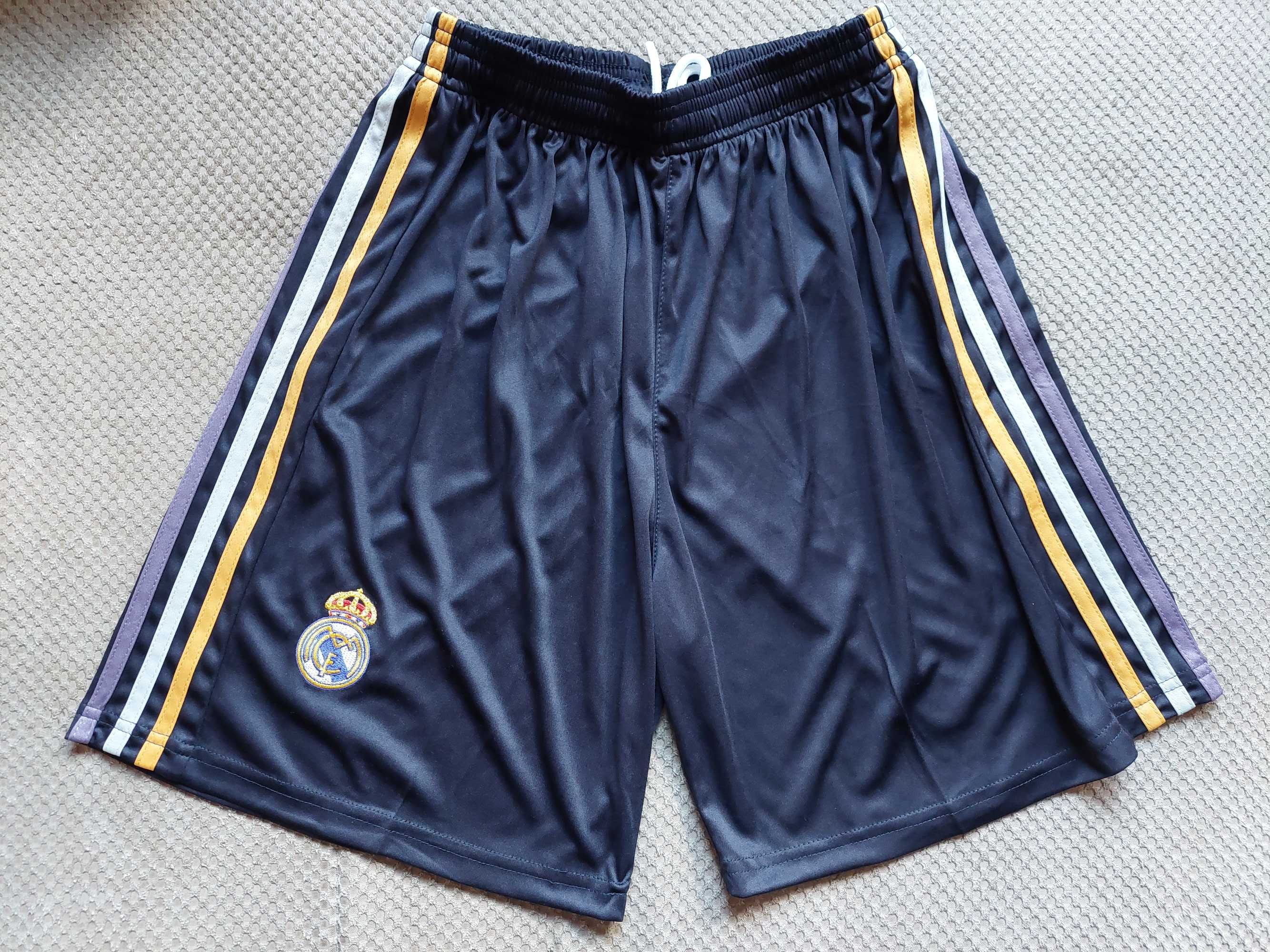 Real Madrid juniorski komplet piłkarski rozmiar M
