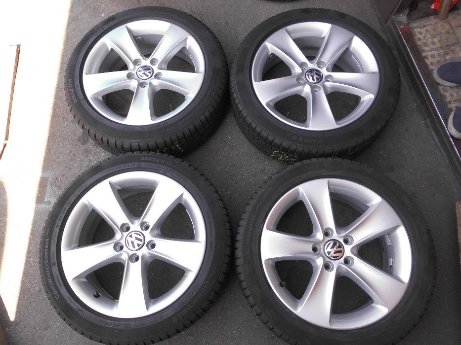 Колеса в сборе VW 5x112 R17 205/50 Continental идеальные