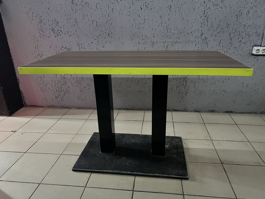 Продам барные столы