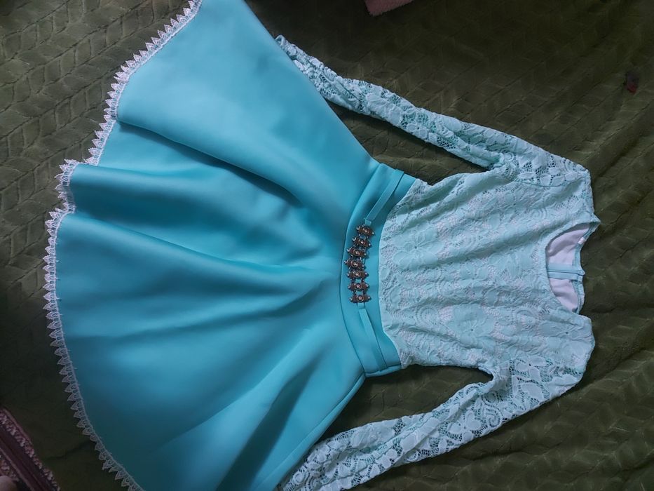 Продам плаття дитяче