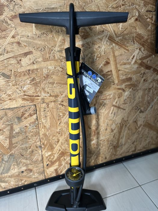 Велосипедний насос підлоговий насос