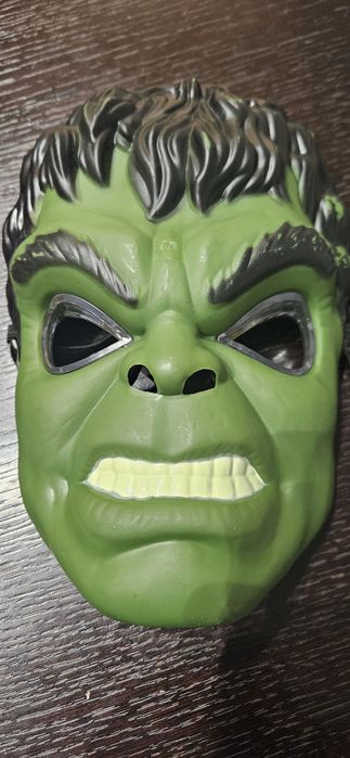 Strój hulka różnią M