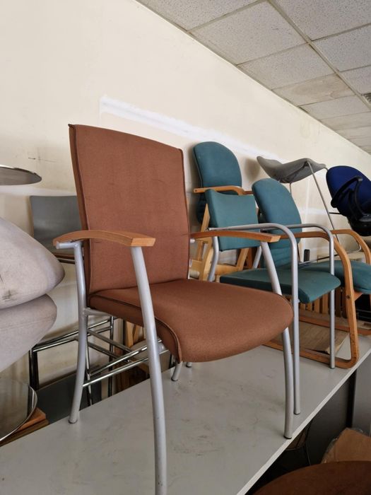 Meble biurowe używane + krzesła konferencyjne od 80zł/szt. DUŻA ILOŚĆ!