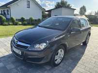 Opel astra 2011 rok  1.6b Automat zadbana