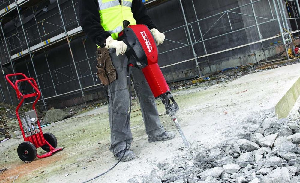 Młot udarowy wyburzeniowy młotowiertarka  WYNAJEM wiertarka udarowa