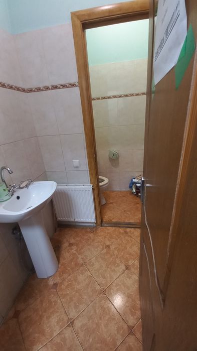 Продажа діючого комерційного приміщення, Центр, вул.Бердичівська.