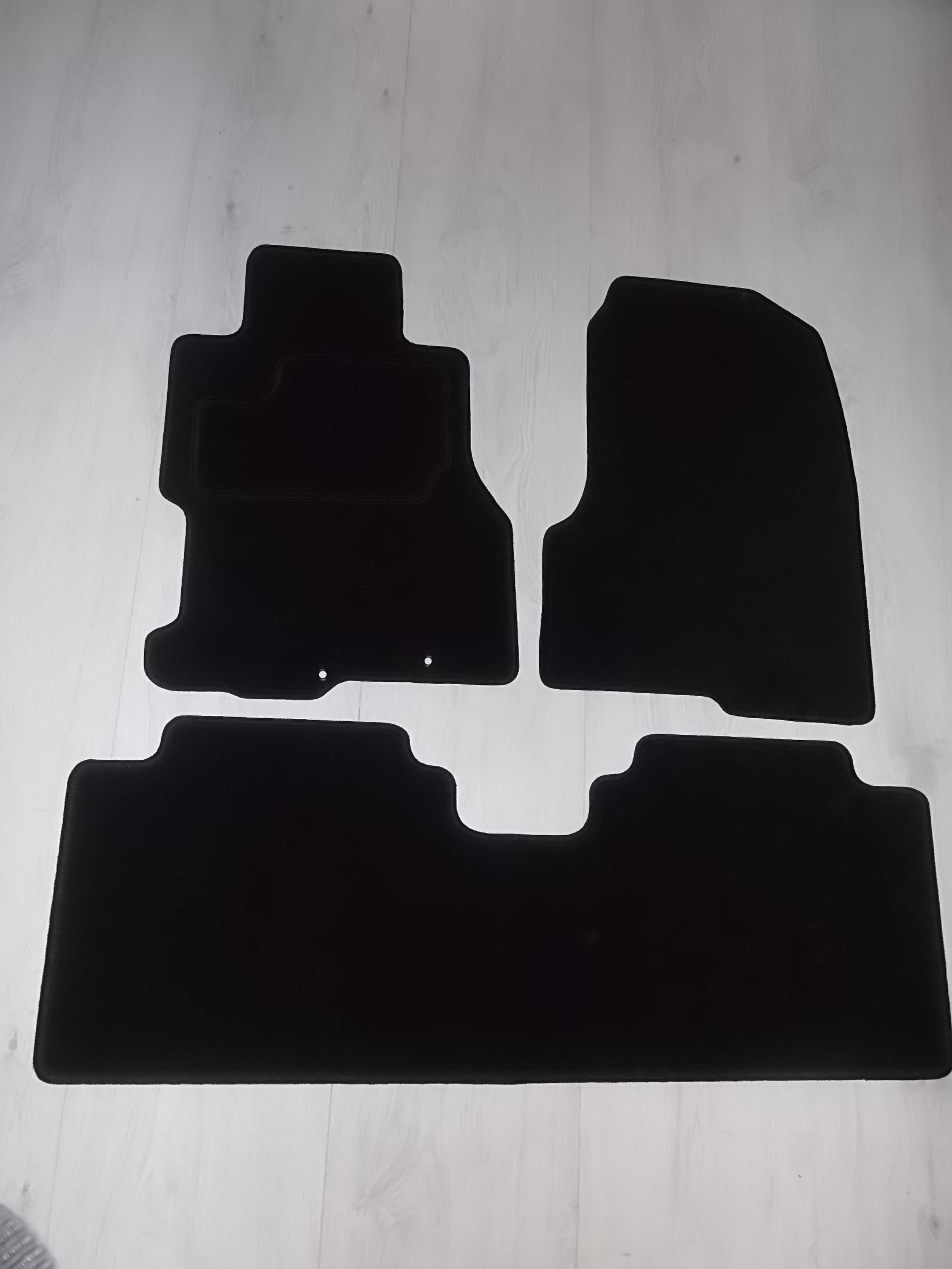 Dywaniki Welurowe HONDA CIVIC 7 VIII 3 drzwi Rok 01-06 Dopasowane