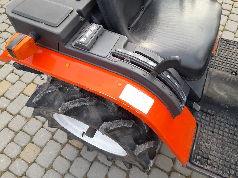 Трактор японський Kubota Aste A14 4х4 Кубота