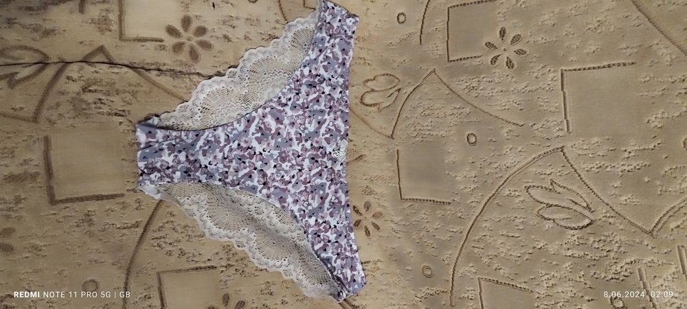 Sprzedam majtki koronkowe