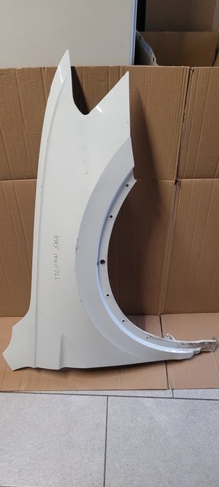 vw tiguan 5na błotnik prawy przód