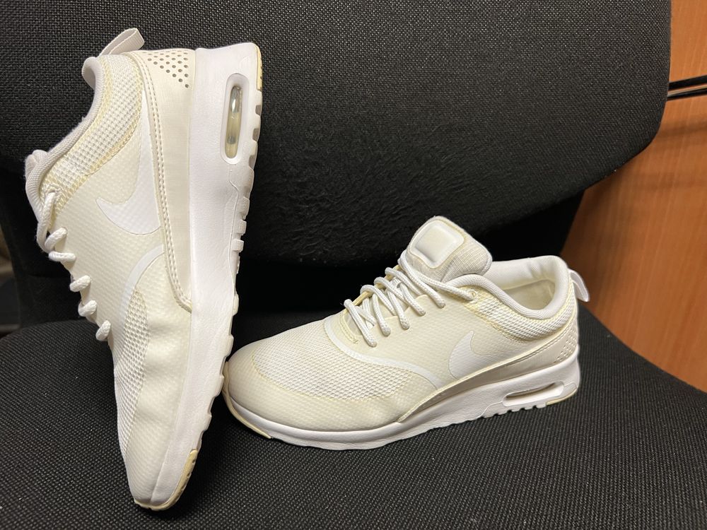 Buty damskie Sneakersy Nike Air Max Thea roz. 36,5 / 23 cm
