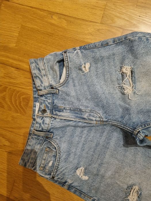 Bershka Calças de ganga com rasgões