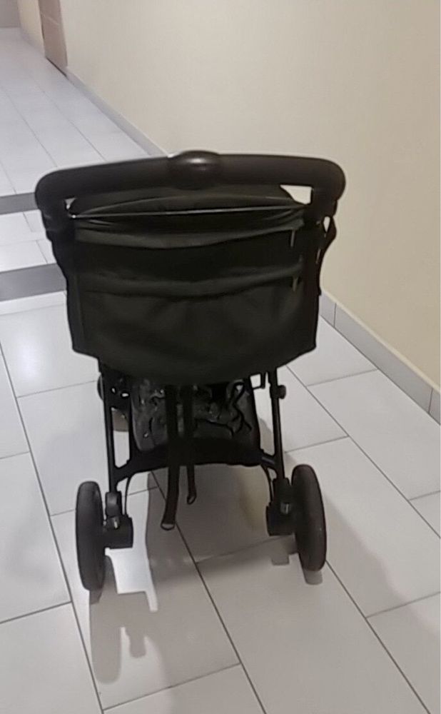 Коляска britax