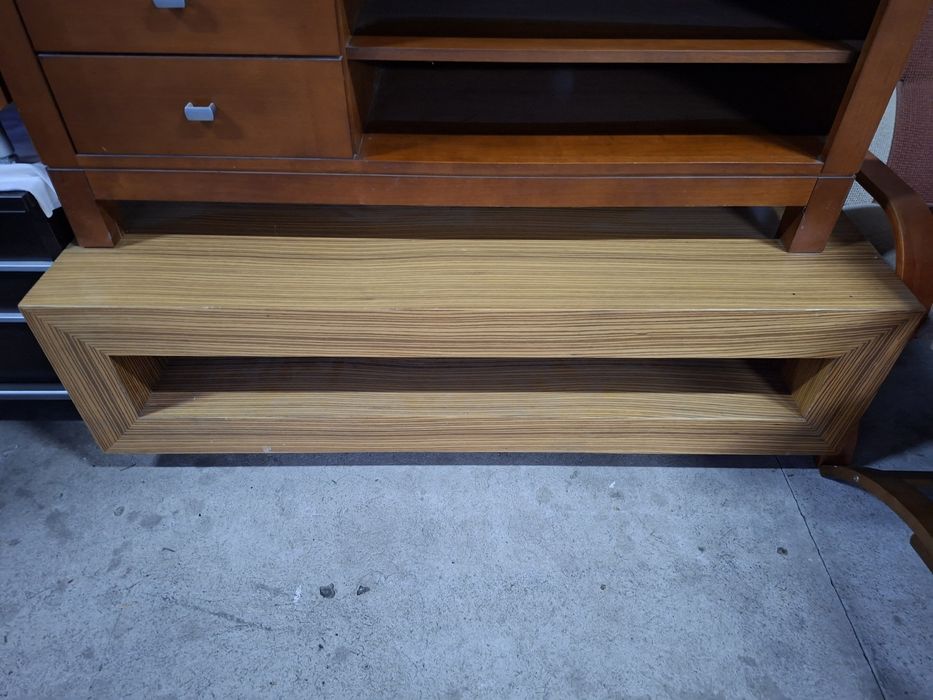 Komody pod telewizor