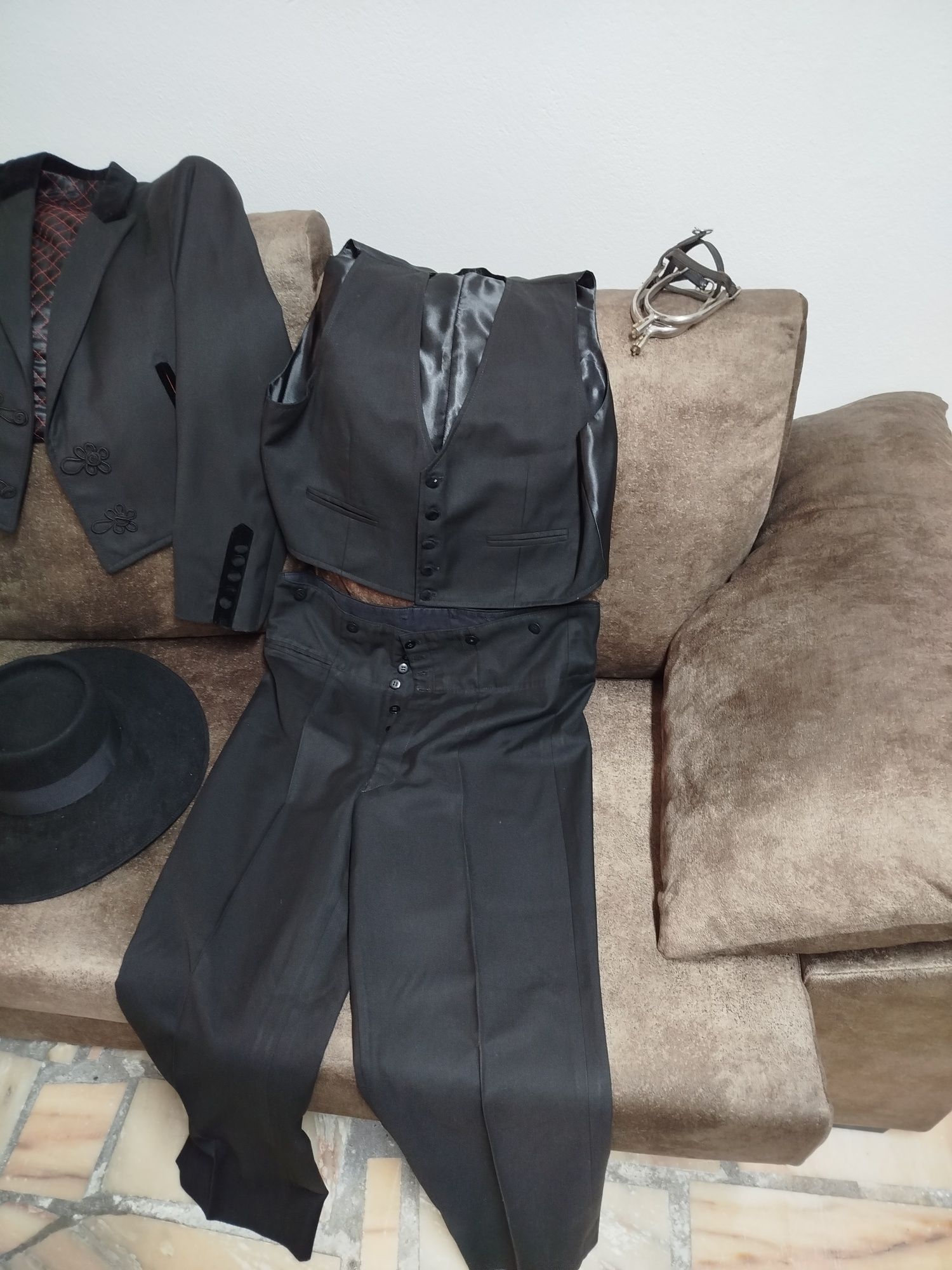 Traje á Portuguesa