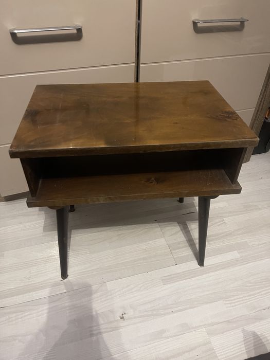 Stolik z czasów PRL