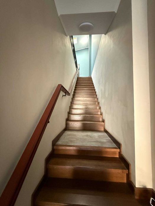 Продаю 3 кім. квартира в Австрійському Люксі з ремонтом та меблями