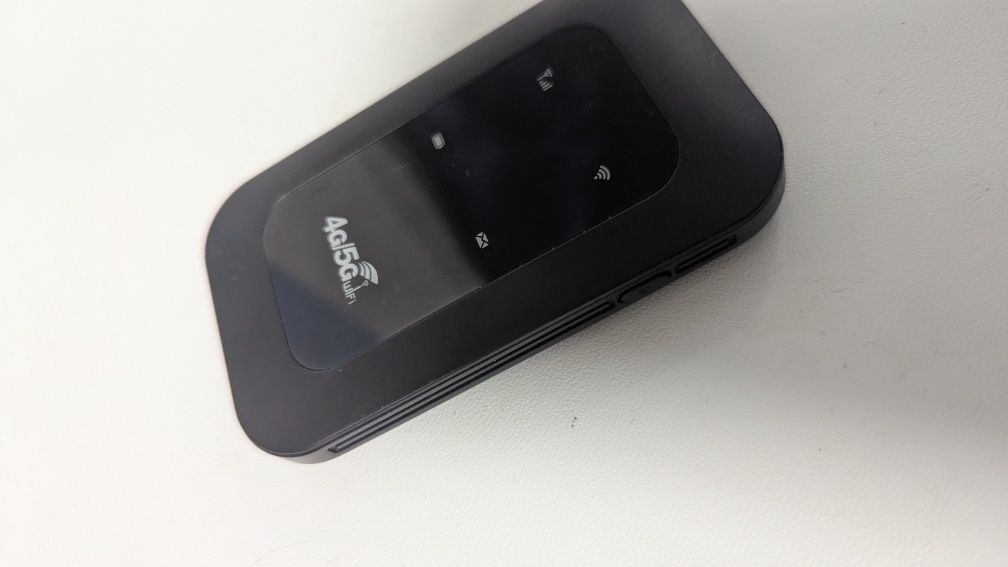 4G LTE Wi-Fi Router (модель H806)