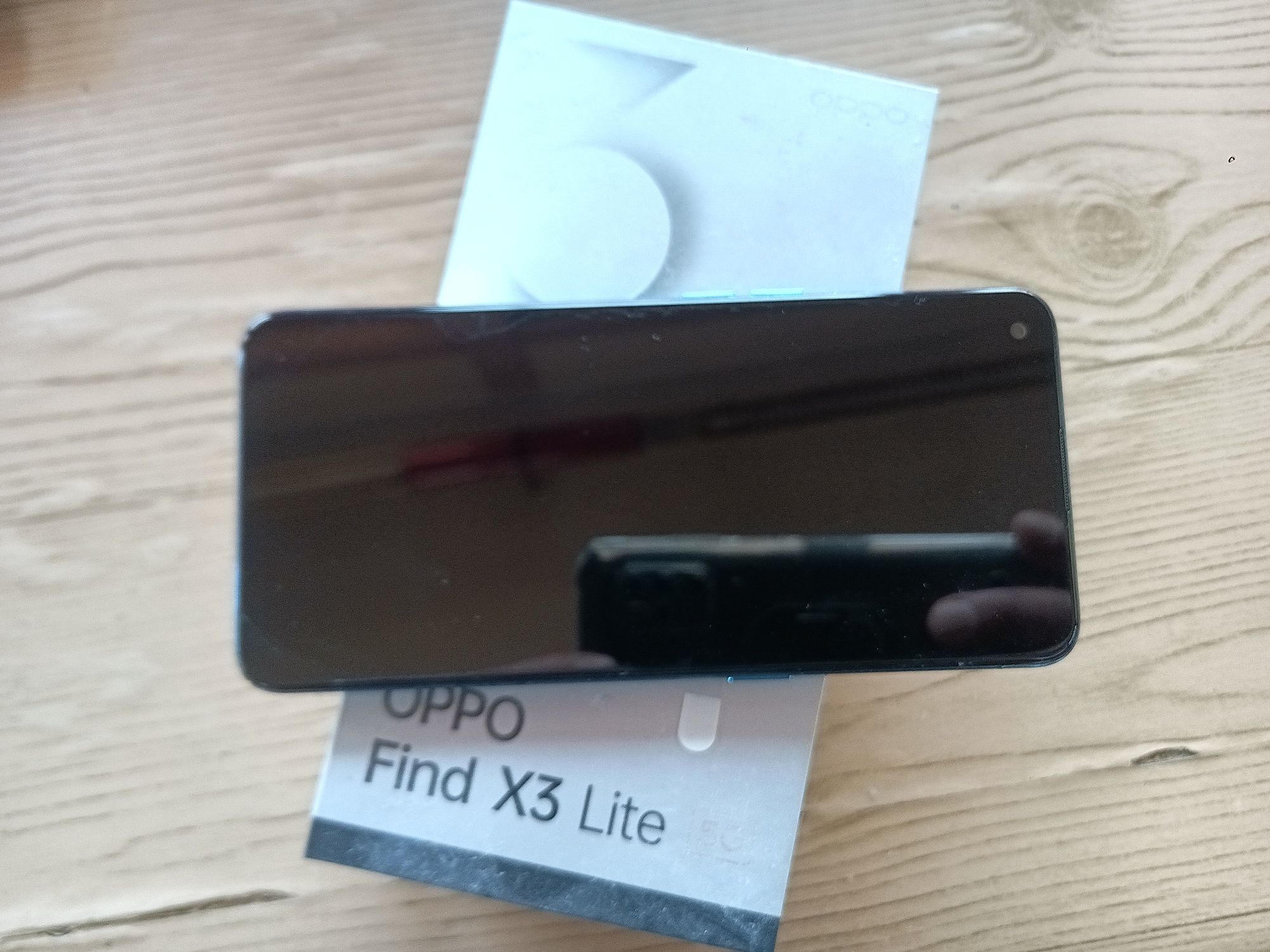 OPPO Find X3 Lite 5G 
(CPH2145)
Vídeo com Realce AI (Vídeo Ultra Notur