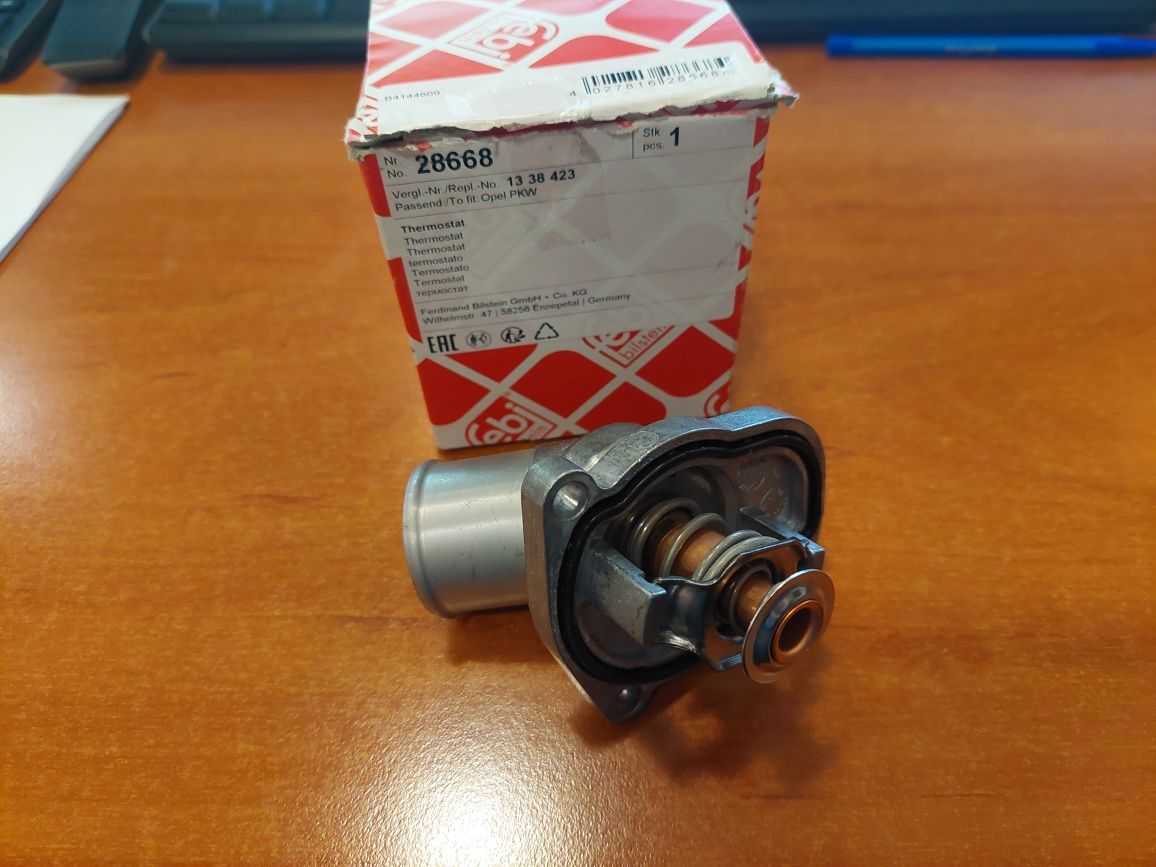Termostat cieczy chłodzącej Febi FE28668 Opel Astra Combo Corsa Meriva