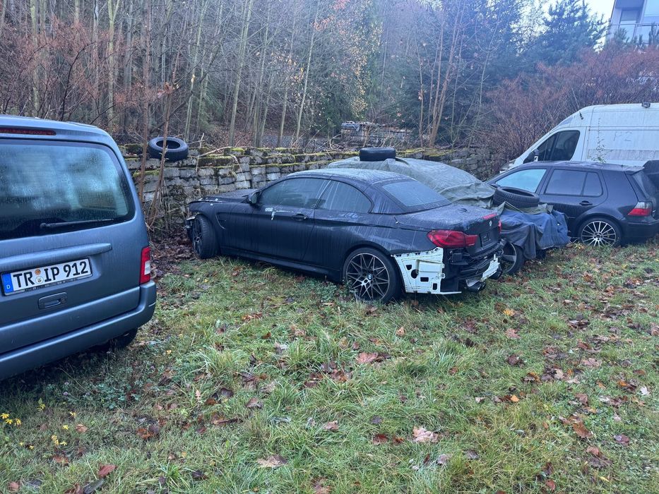 BMW M4 M4 Competition import USA pali jeździ