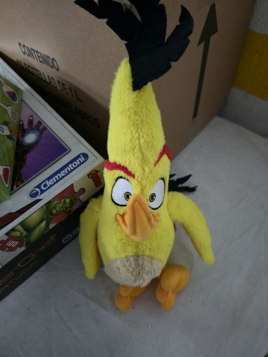 Angry bird amarelo